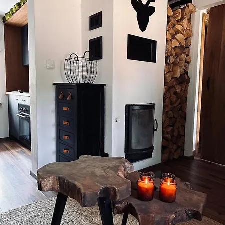 Holiday home Lipno S Vinnym Sklepem A Mechovym Interierem Cerna v Posumavi