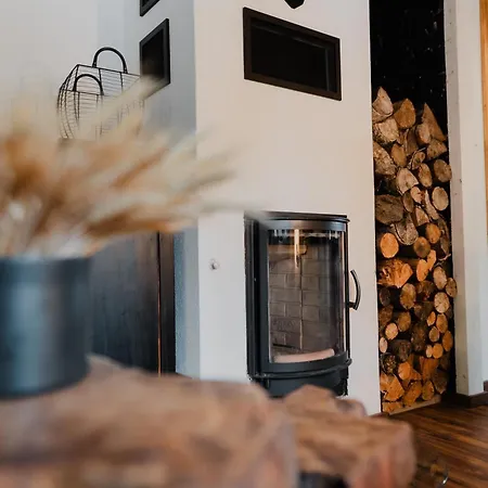 Casa vacanze Lipno S Vinným Sklepem A Mechovým Interiérem Černá v Pošumaví